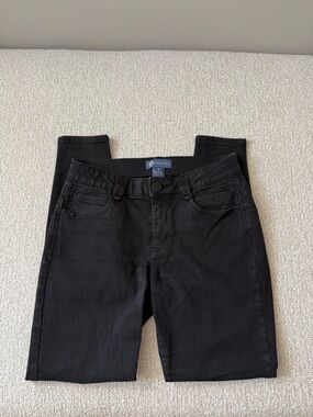 Democracy Skinny Leg Black Women's Jeans